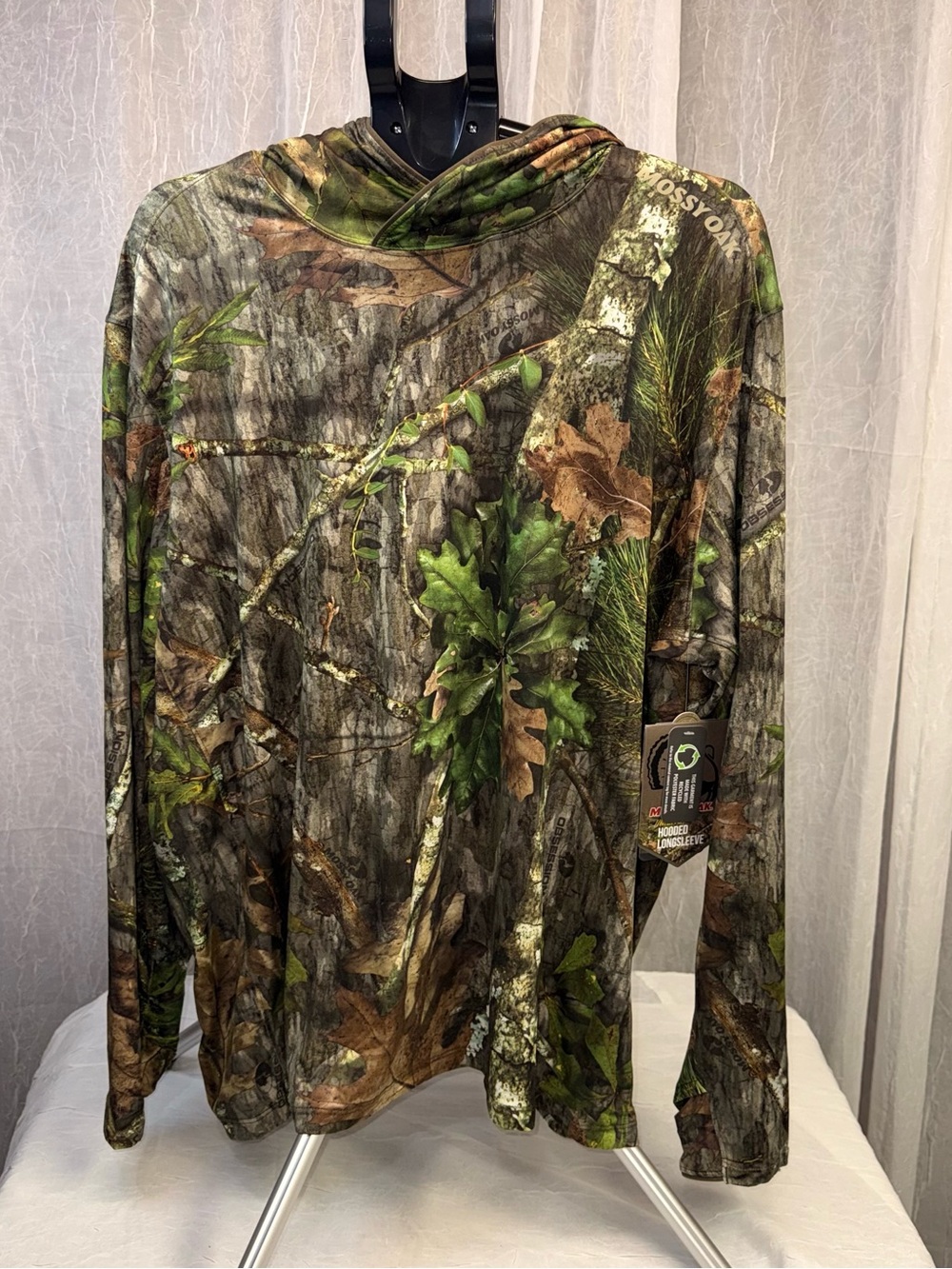 Mossy Oak Men’s 2XL Camo Hooded Long Sleeve Hunting Shirt NWT